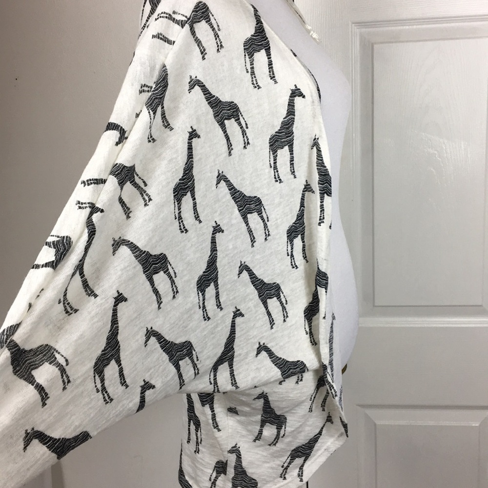 Open cardigan Lightweight Sweater W Giraffes. Sm - Picture 3 of 7